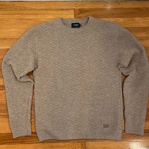 HOLEBROOK women’s wool crew neck sweater.